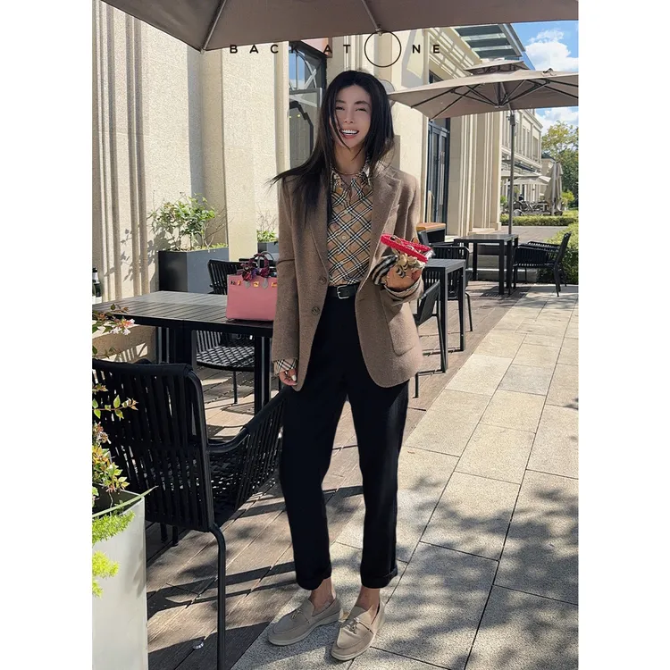 BACKATONE“高智女王”时尚长袖西装 BEF-1BC037Q-K