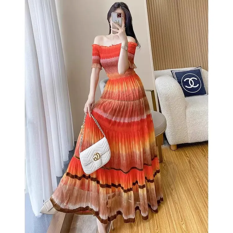 一字肩连衣裙夏季新款气质女神范性感高腰显瘦印花海边法式裙子女