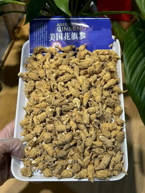 花旗参煲汤泡水泡茶喝味道浓郁