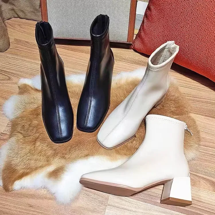 2024年新款方头短靴女春秋棕色高跟女靴子中筒粗跟瘦瘦靴