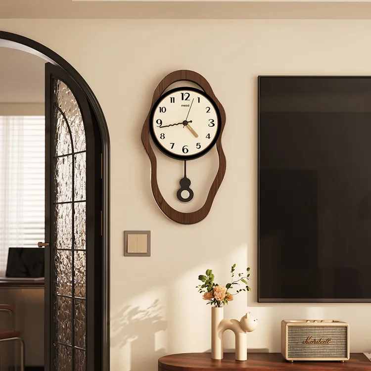 美世达挂钟客厅挂钟2025新款家用钟表挂墙高档大气静音创意时钟