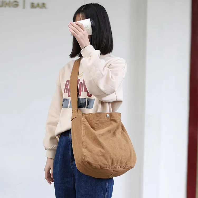 日系水洗做旧托特大包斜挎包女简约帆布包学生宽肩带单肩包布袋潮