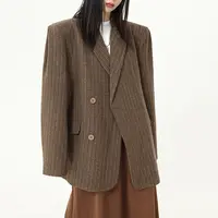 2025秋季新品英伦风棕色复古条纹小西服中长款宽松质感西装外套女