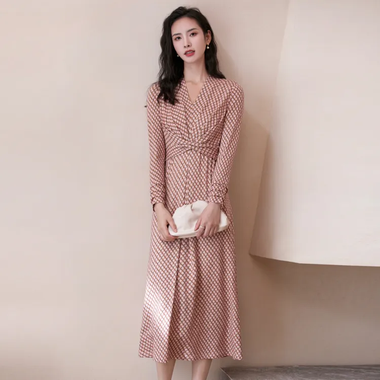 【双旦特惠】BuouBuou新款洋气百搭女装V领连衣裙长袖连衣裙BJ4G142