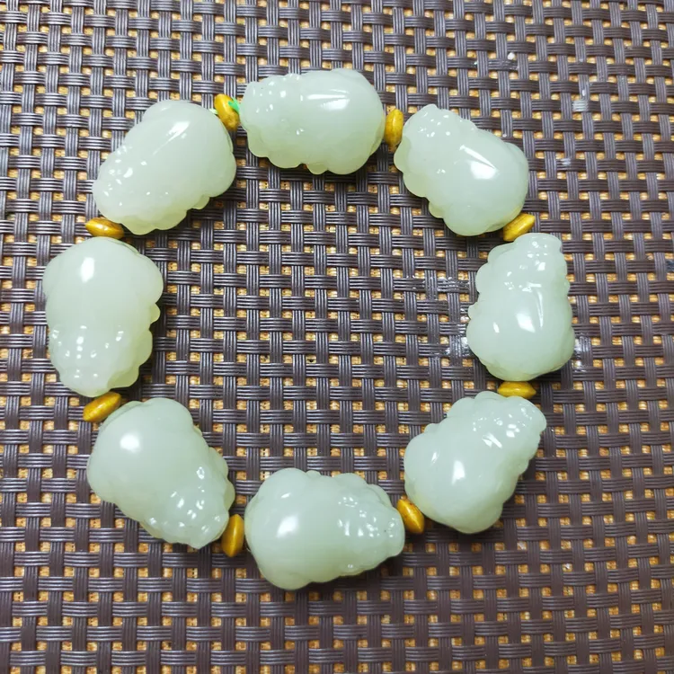 天然盆景石戈壁石五彩石奇石 石头吊坠