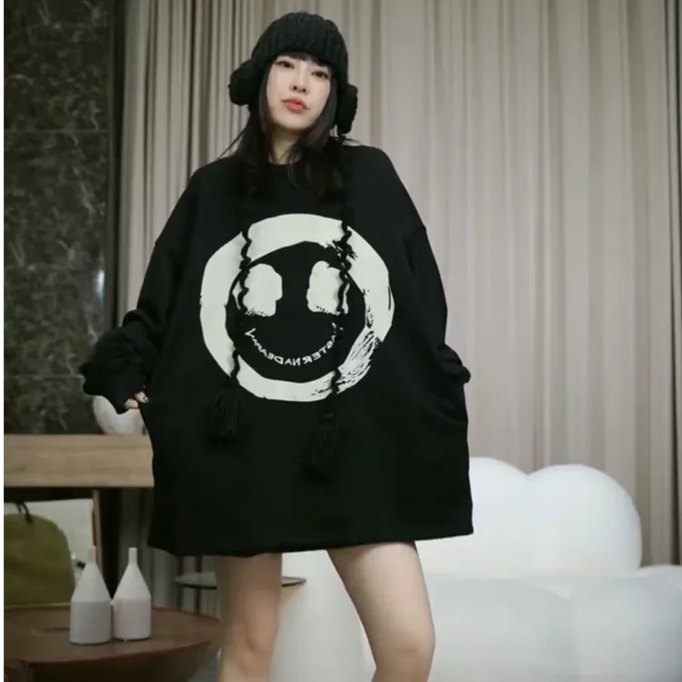 infobyfive2025秋冬新款长袖圆领印花小鬼头大版宽松卫衣2DJ0503