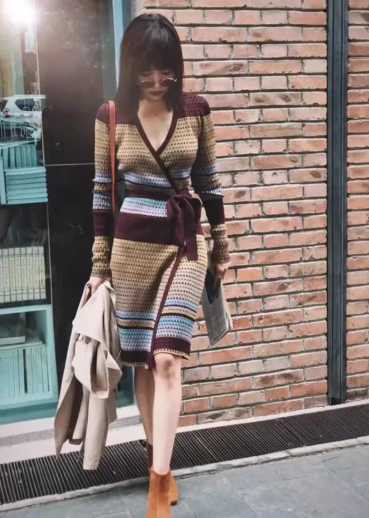 春秋新款爆款高档气质洋气复古连衣裙名媛条纹拼接弹力针织裙百搭