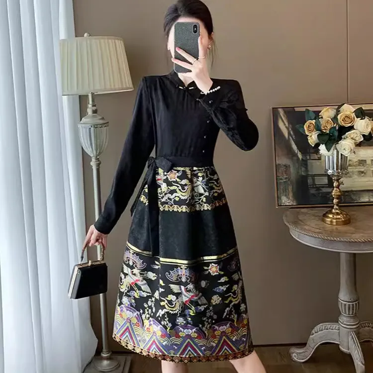 早秋新中式穿搭连衣裙2024秋季新款女装气质高级感高端精致国风裙