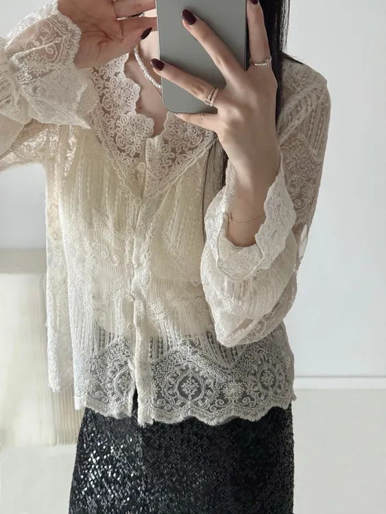 磁北极光休闲时尚百搭蕾丝长袖衫蕾丝花边v领喇叭袖内搭开衫打底