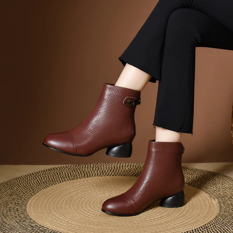 2025新款压花软皮短靴粗跟春秋单靴真皮软底冬季加绒女靴皮鞋平底