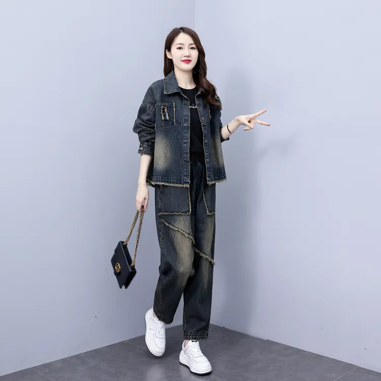 春秋套转炒色牛仔复古风时尚休闲百搭显瘦减龄洋气宽松两件套