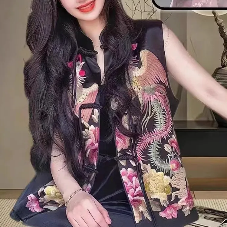 30万针刺绣！新中式重工刺绣马甲背心春秋新款中国风时尚无袖上衣