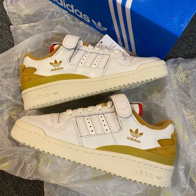 Adidas阿迪达斯FORUM 84 LOW男女款时尚复古运动休闲板鞋GZ8961