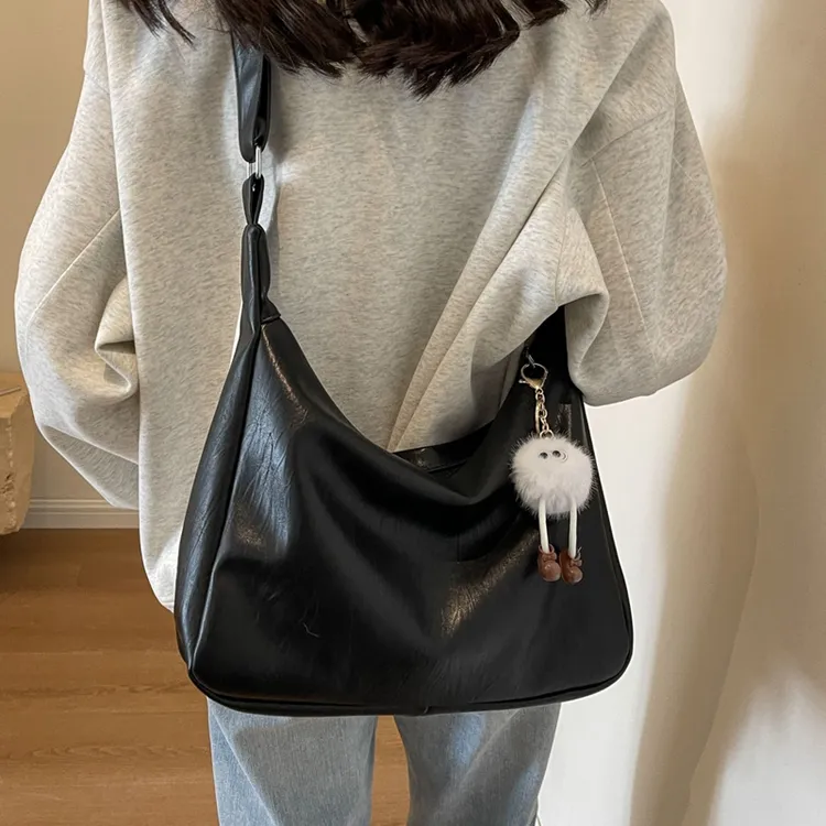 简约大容量包包女2024新款时尚百搭休闲单肩包学生通勤斜挎托特包