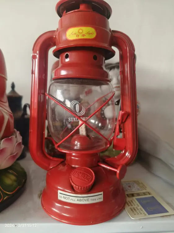 老式煤油灯复古马灯，70年代库存，没有用过