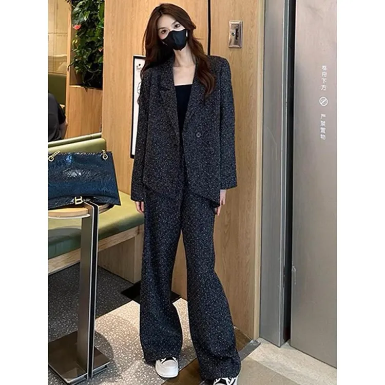 秋季气质新款休闲洋气高级感亮钻时尚西服外套直筒阔腿裤两件套