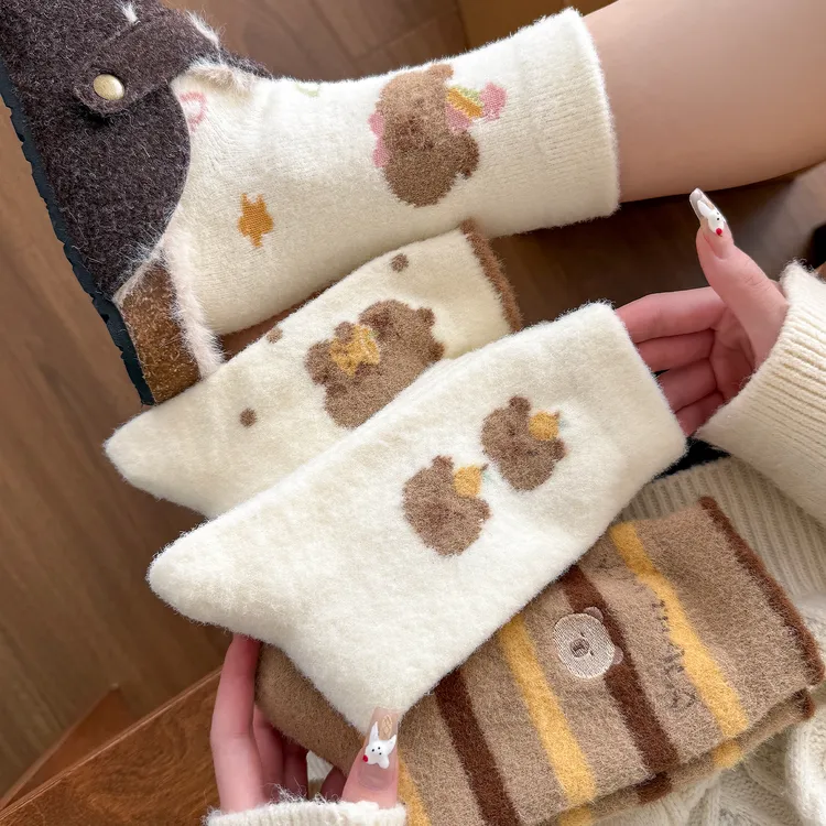 杭臻毛绒袜子女秋冬季中筒袜加厚加绒保暖绒冬天家居地板袜睡眠袜