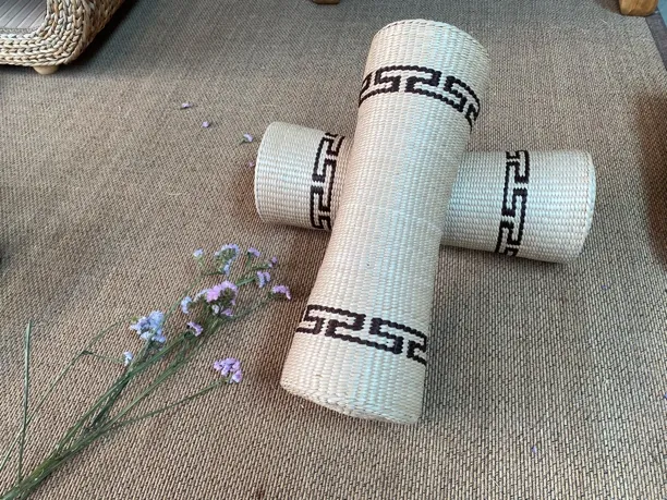 手工草编颈椎枕蒲草编织透气养生枕头吸汗保健枕柔软时尚成人家用