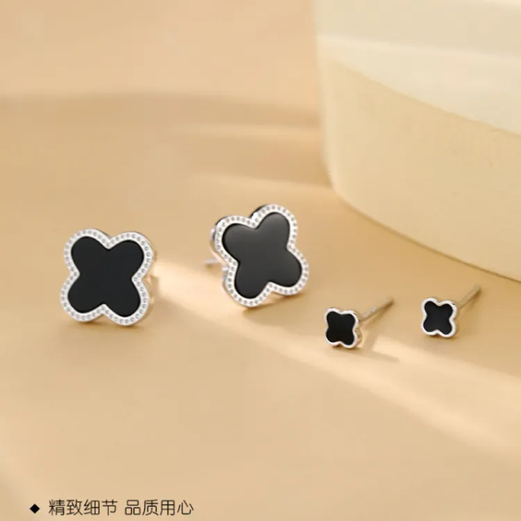 925银耳饰 经典百搭黑色四叶草耳钉S925纯银简约精致防过敏