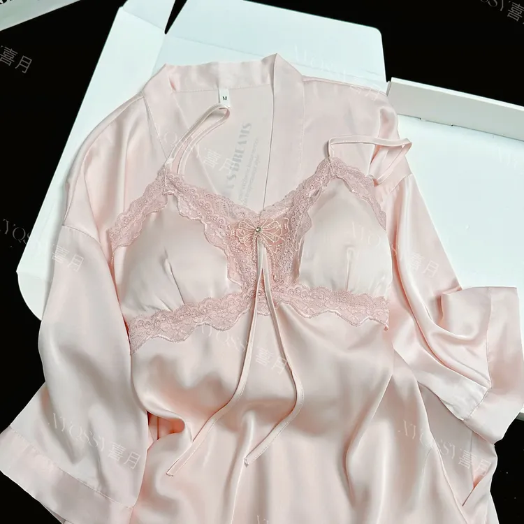 新款睡衣女性感蕾丝冰丝吊带睡裙轻奢带胸垫纯欲高级感睡袍两件套