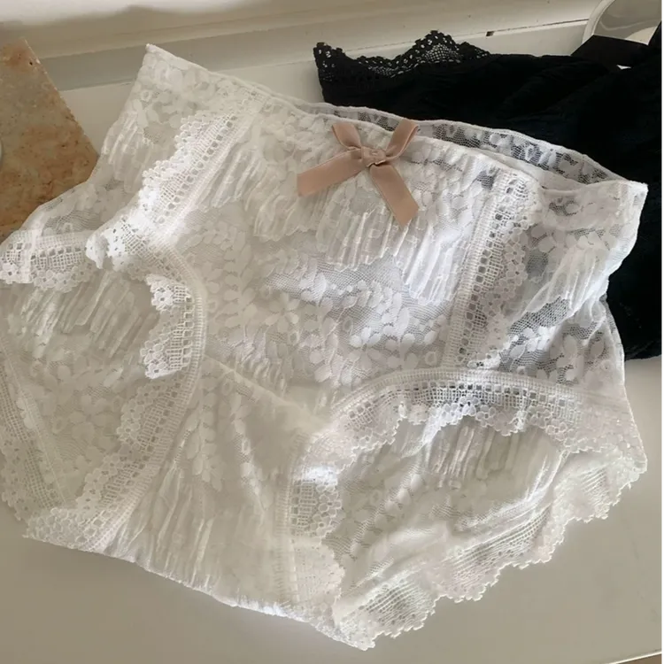 全蕾丝透明无痕包臀性感女士内裤棉档透气舒适中腰夏季薄款白色