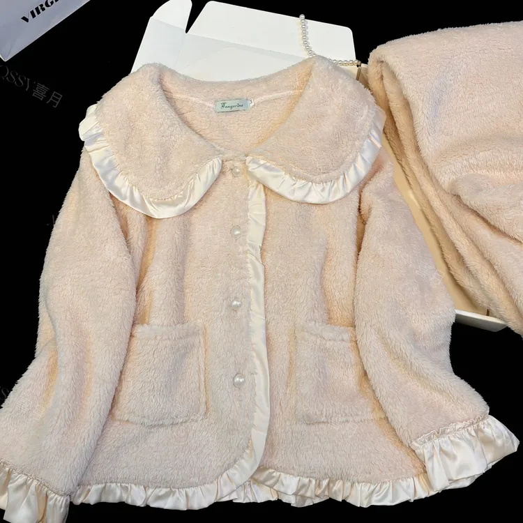 桂花引睡衣女秋冬加厚加绒家居珊瑚绒新款甜美娃娃领保暖出门款