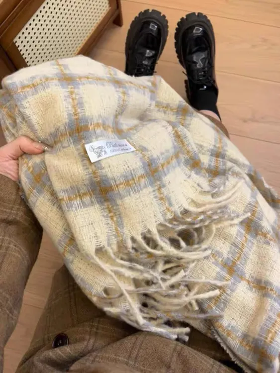 高级感格子针织围巾女2025年秋冬季韩系氛围感加厚保暖流苏围脖潮