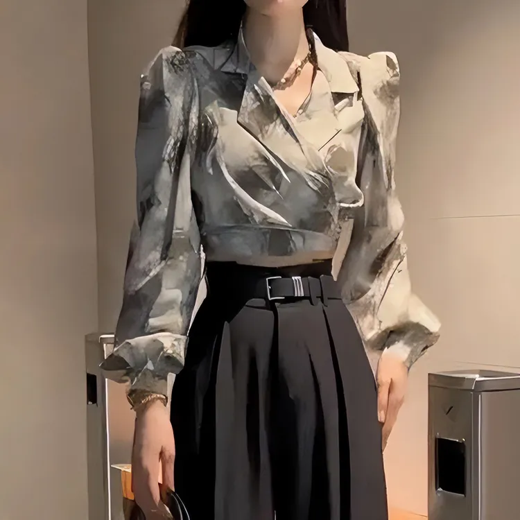 炸街玫瑰花系带上衣泡泡袖显瘦轻熟风法式收腰复古洋气长袖设计感