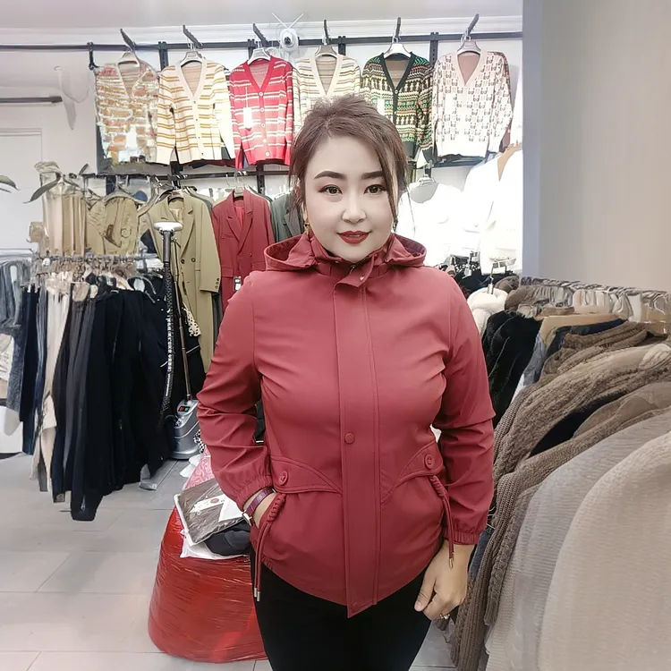 新款外套قوشماق قىزلار