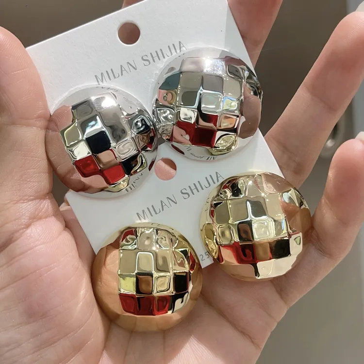 铜合金耳饰 蹦迪款耳钉大气时尚百搭款