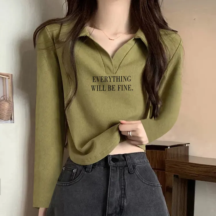 绿色V领长袖t恤女秋冬纯棉欧货百搭弧型下摆修身打底磨毛短款上衣