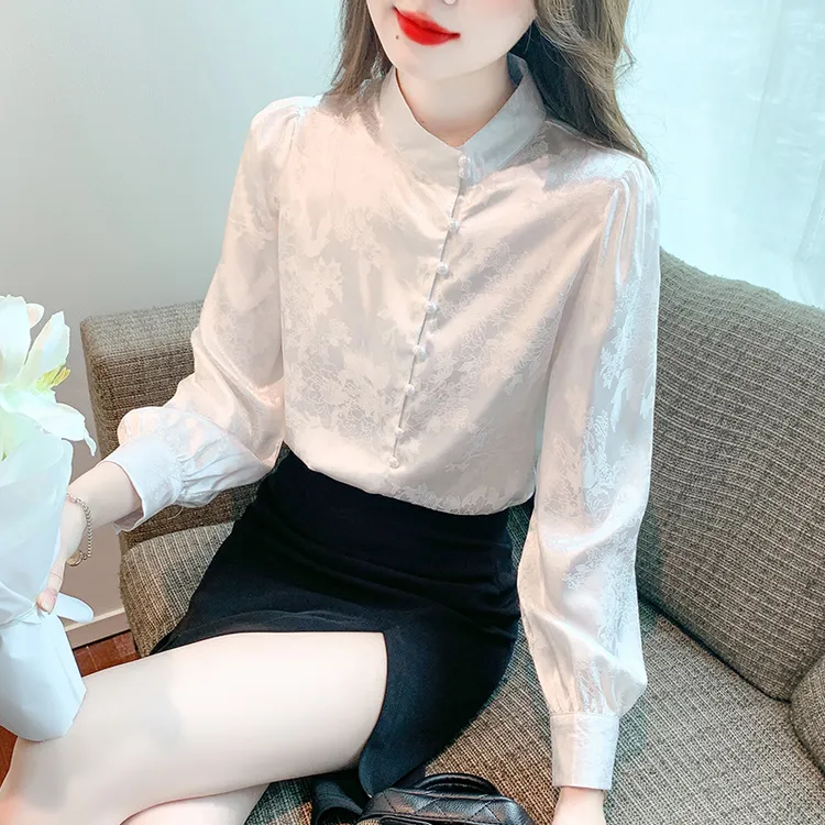 2025年款春秋新中式国风女装复古白色衬衫女士泡泡袖气质法式上衣