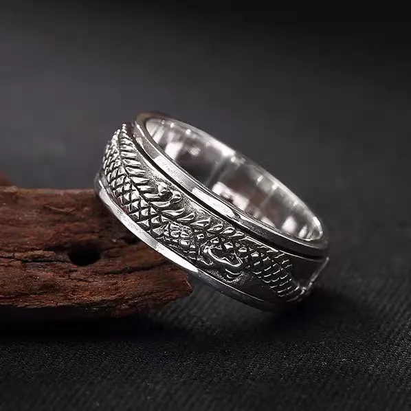 925银戒指 S925纯银复古浮雕个性霸气盘龙男士戒指可转动泰银指环
