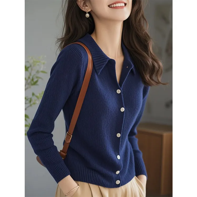 今年流行蓝色正肩针织衫女初秋洋气上衣高女士冰丝正肩polo领蓝色