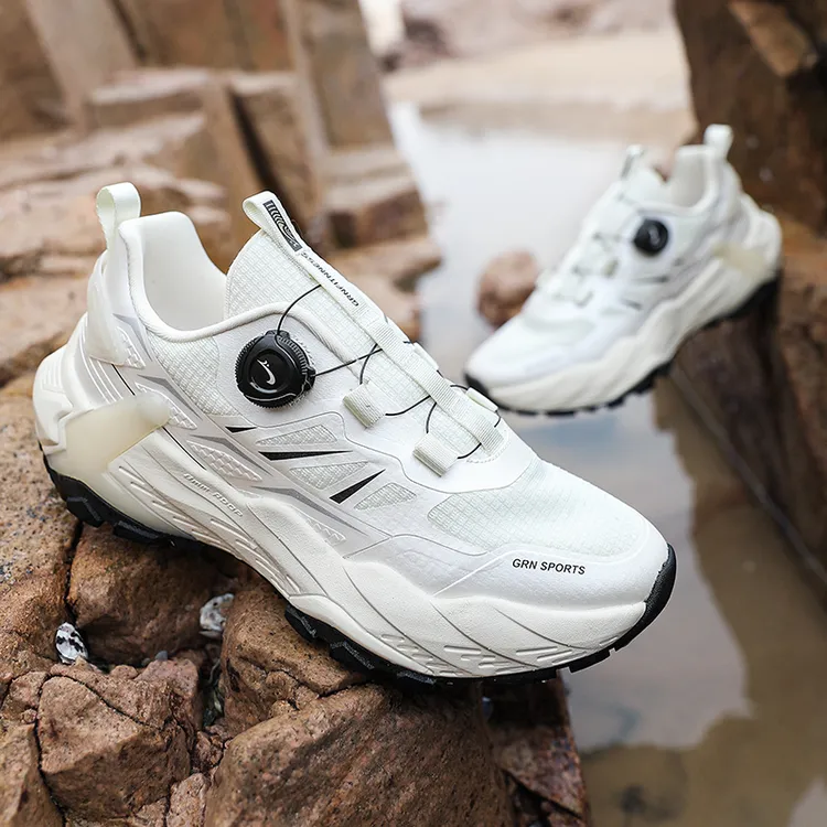 贵人鸟男鞋户外登山鞋帕拉鞋休闲轻便透气低帮运动跑鞋子潮款时尚