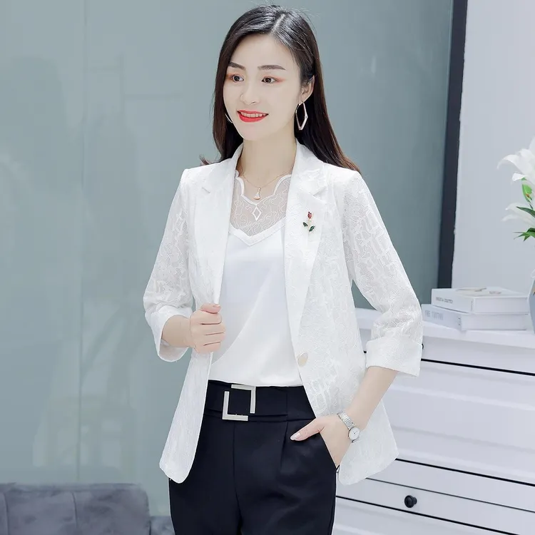 时尚洋气简约蕾丝小西装外套女春夏薄款新款休闲修身漂亮西服上衣