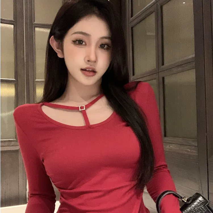 性感纯欲辣妹风纯色长袖T恤女秋季新款设计感修身显瘦打底衫上衣