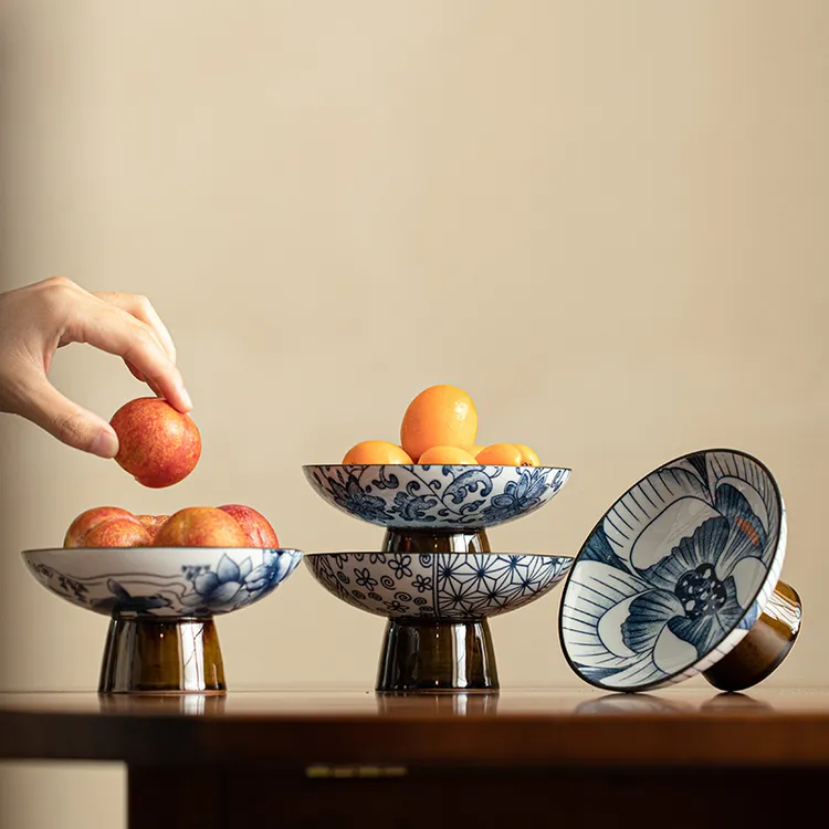 创意青花果盘陶瓷高脚中式点心盘小号干果盘家用碟子A8744