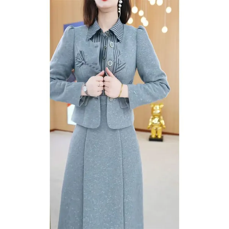 2026年春季新款时尚洋气显瘦小香风外套长袖连衣裙休闲两件套装女