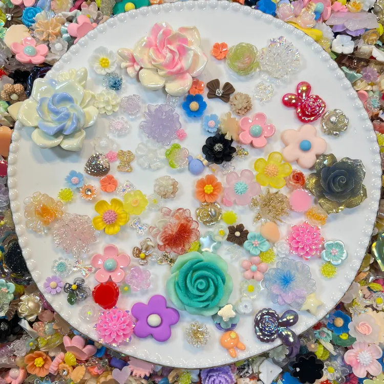 DIY花朵集合奶油胶热熔胶车挂创意手工制作树脂玩具卡通配件