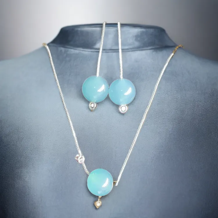 天然翡翠A货高冰天空9+女款时尚吊坠）清新古风蓝水小众精品饰品88