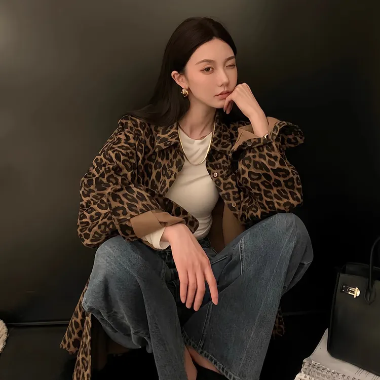 衬衫女2025新款爆款洋气外套女春季美式复古百搭宽松显瘦休闲衬衣