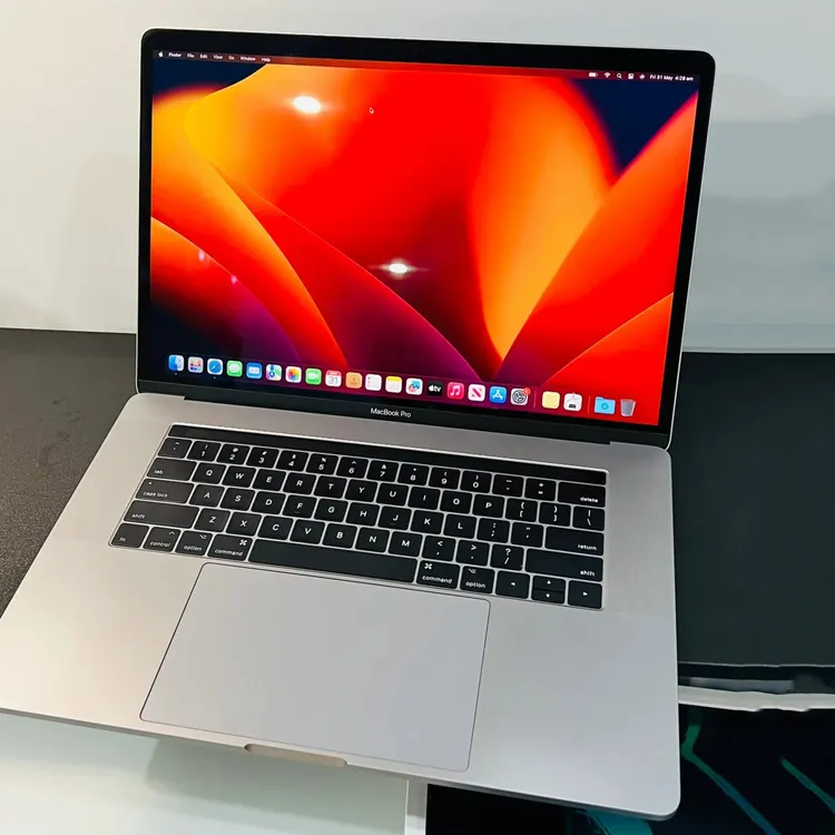 95新 Apple/苹果 学生笔记本MacBookAir网课设计编程娱乐wifi电脑