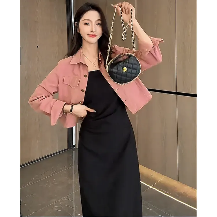 秋季2025百搭短款高级气质女装衬衫吊带裙时尚套装遮肉显瘦两件套