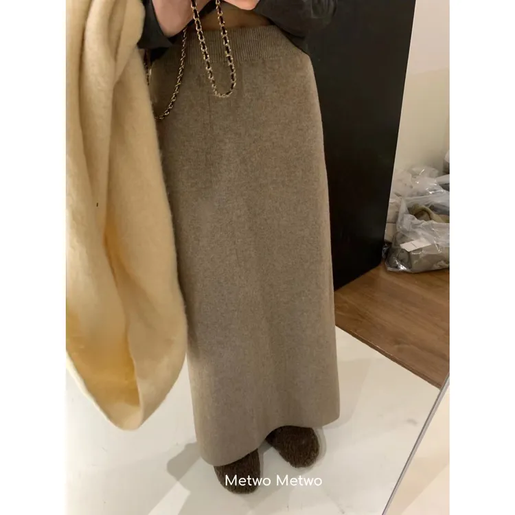 秋冬季加厚针织半身裙2025新款高腰后开叉中长款a字裙垂感直筒裙
