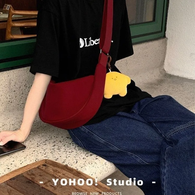冠迪贝瑞防泼水ins单肩简约纯色百搭斜挎小包包女手机包帆布饺子