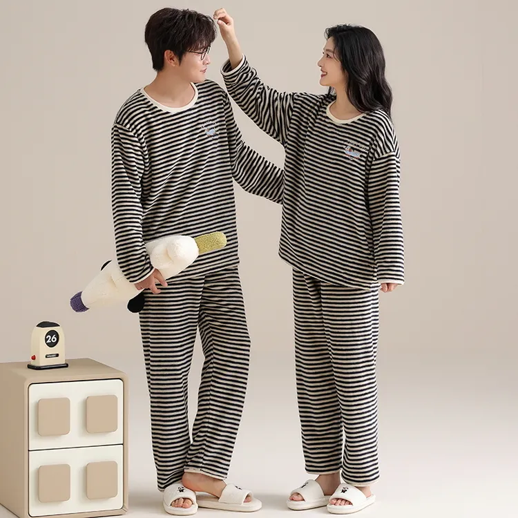 法兰绒睡衣女春秋长袖情侣加厚套装新款秋冬珊瑚绒保暖家居服男士
