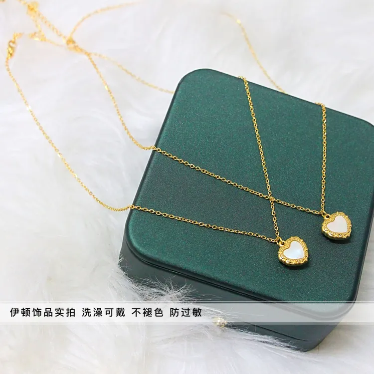 钛钢项链 【洗澡不用摘】立体雕花白色爱心项链 锁骨链春季穿搭配饰