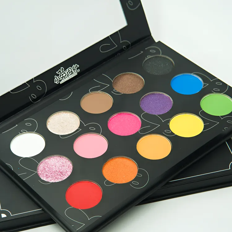 小兔很忙【小金盾多功能眼影盘】舞台彩妆 六一舞台妆 15色眼影盘