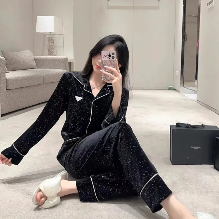 倾里倾外「睡眠无束缚」睡衣女士家居服套装可外穿秋冬舒适睡衣女